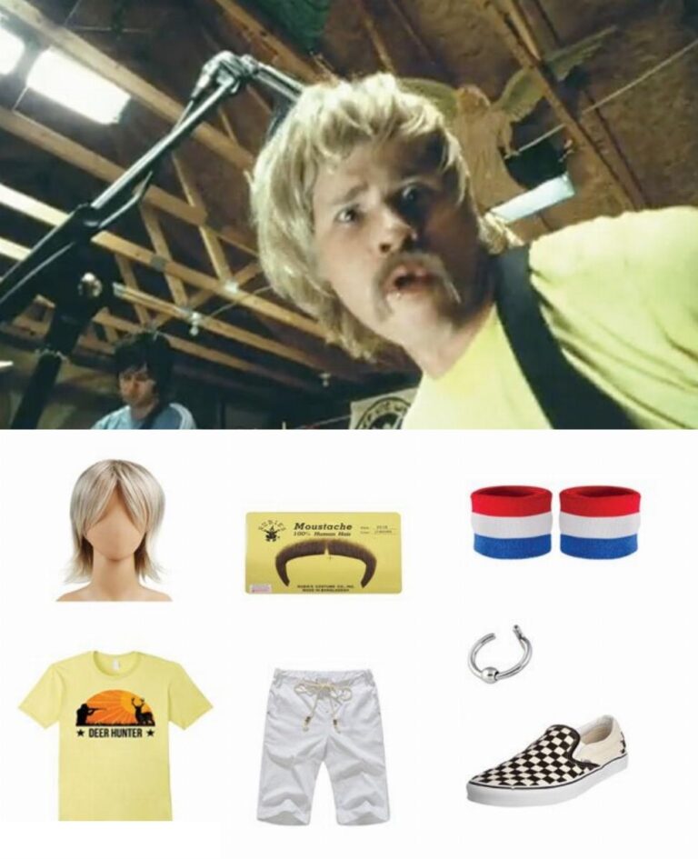 Tom DeLonge First Date Costume Guide: DIY Boomer Cosplay 10 Tom DeLonge First Date Costume Guide: DIY Boomer Cosplay