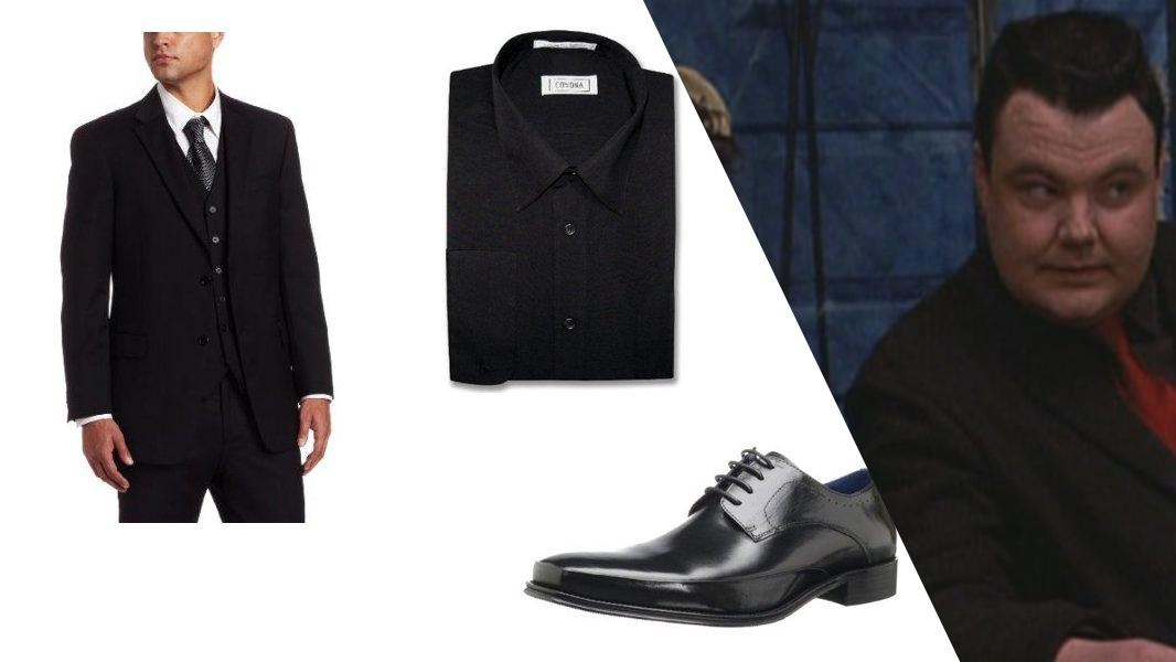 Otho Fenlock DIY Costume Guide: Master the Beetlejuice Look 6 Otho Fenlock DIY Costume Guide: Master the Beetlejuice Look